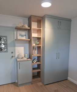 image of a closed closet system created by Incredible Home